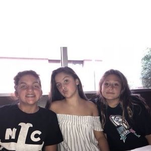 Meet your Posher, Hope